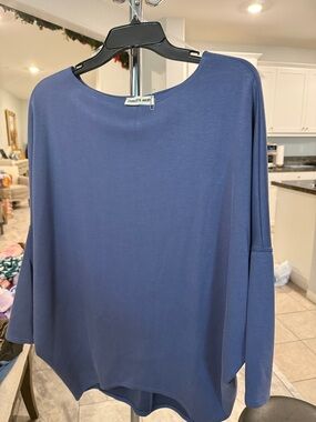 Charlotte Russe Relaxed Boatneck Tunic in Slate Blue